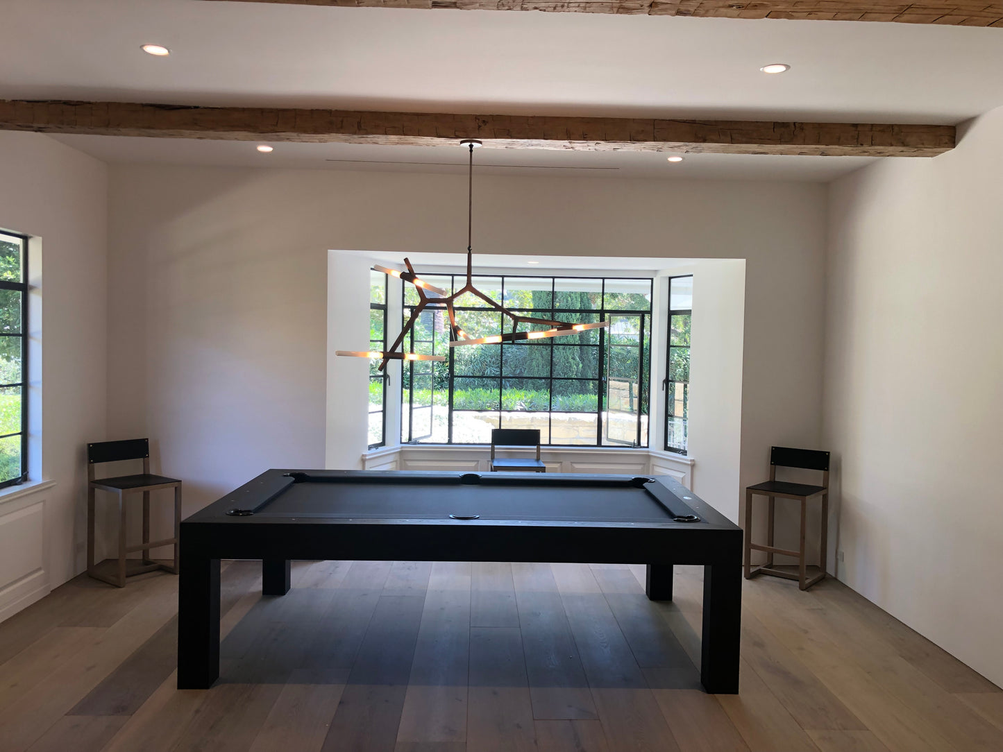 Bellagio Pool Table Oak Black
