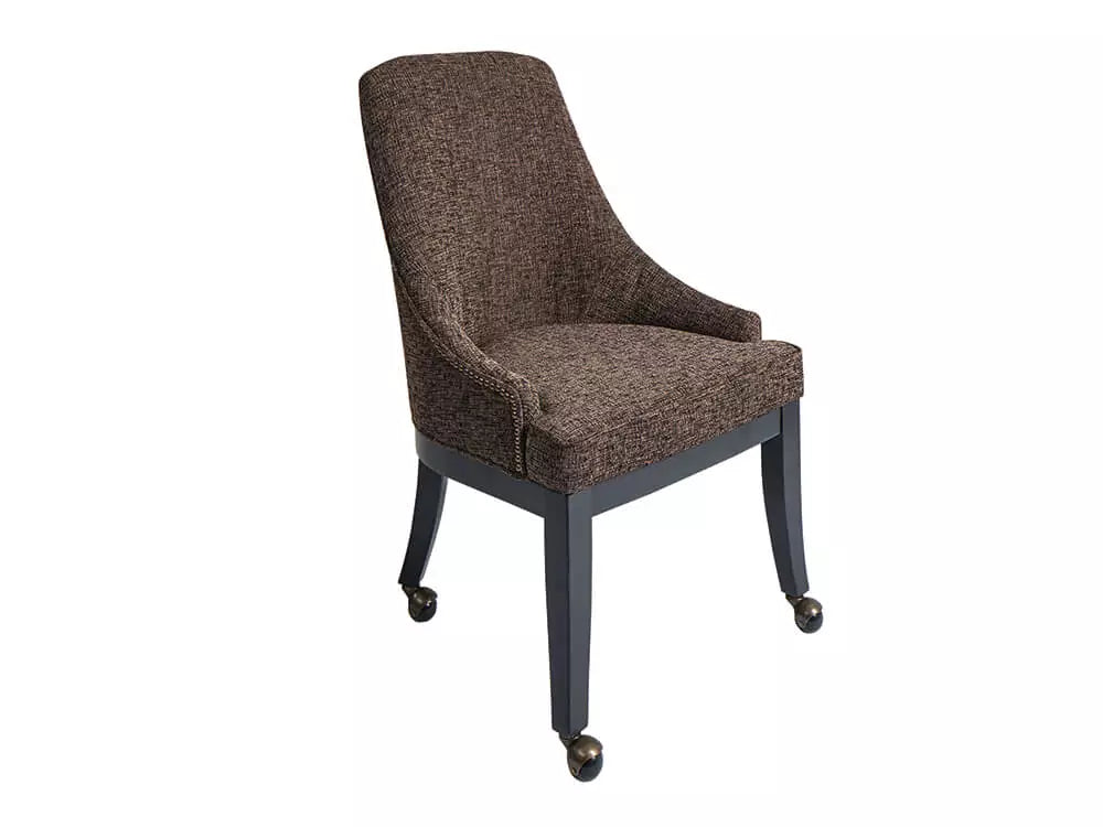P B Game Chair