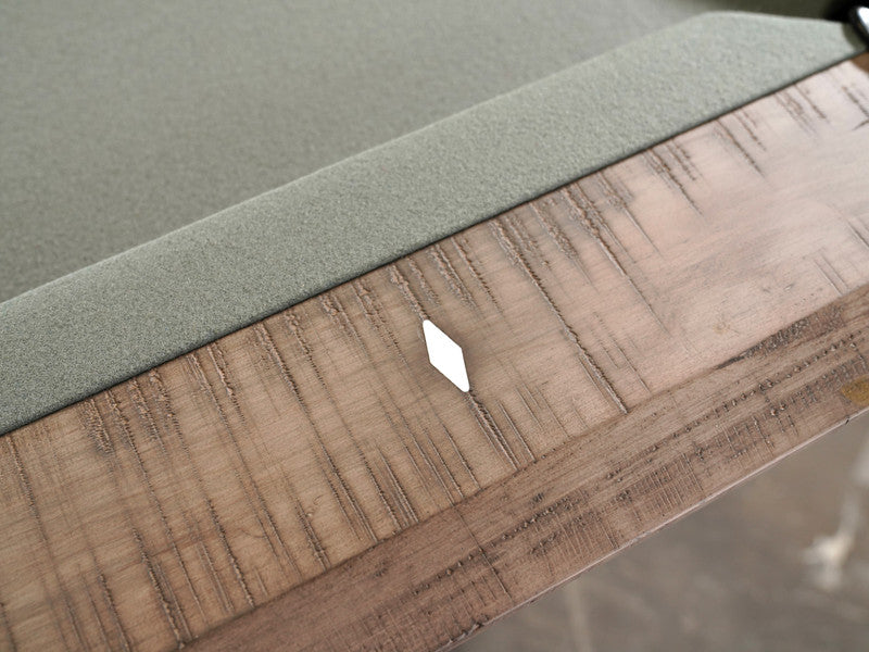 Desyn Pool Table Antique