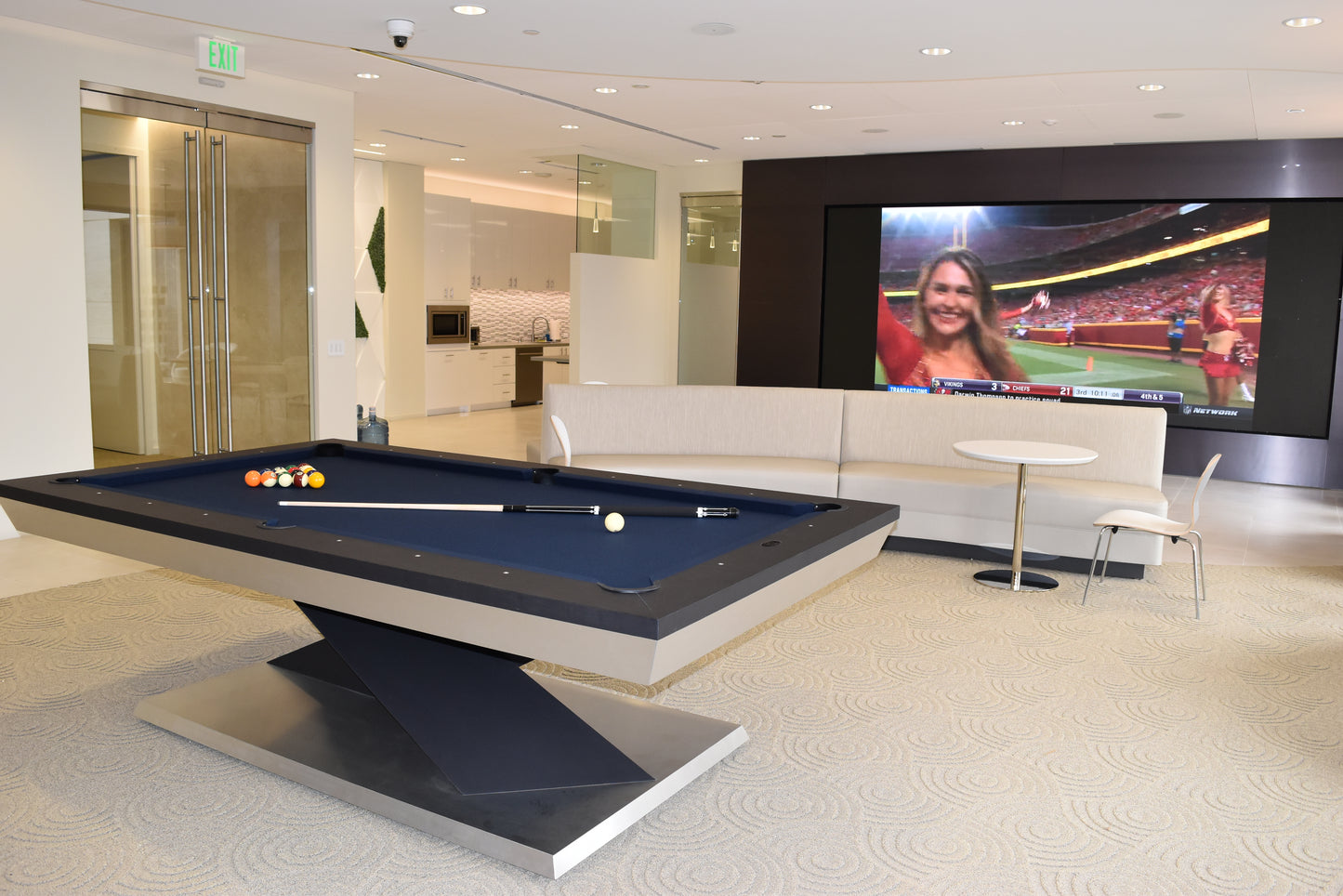 Nitro Pool Table Black