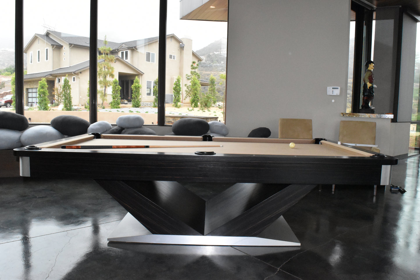 President Pool Table Round Rails