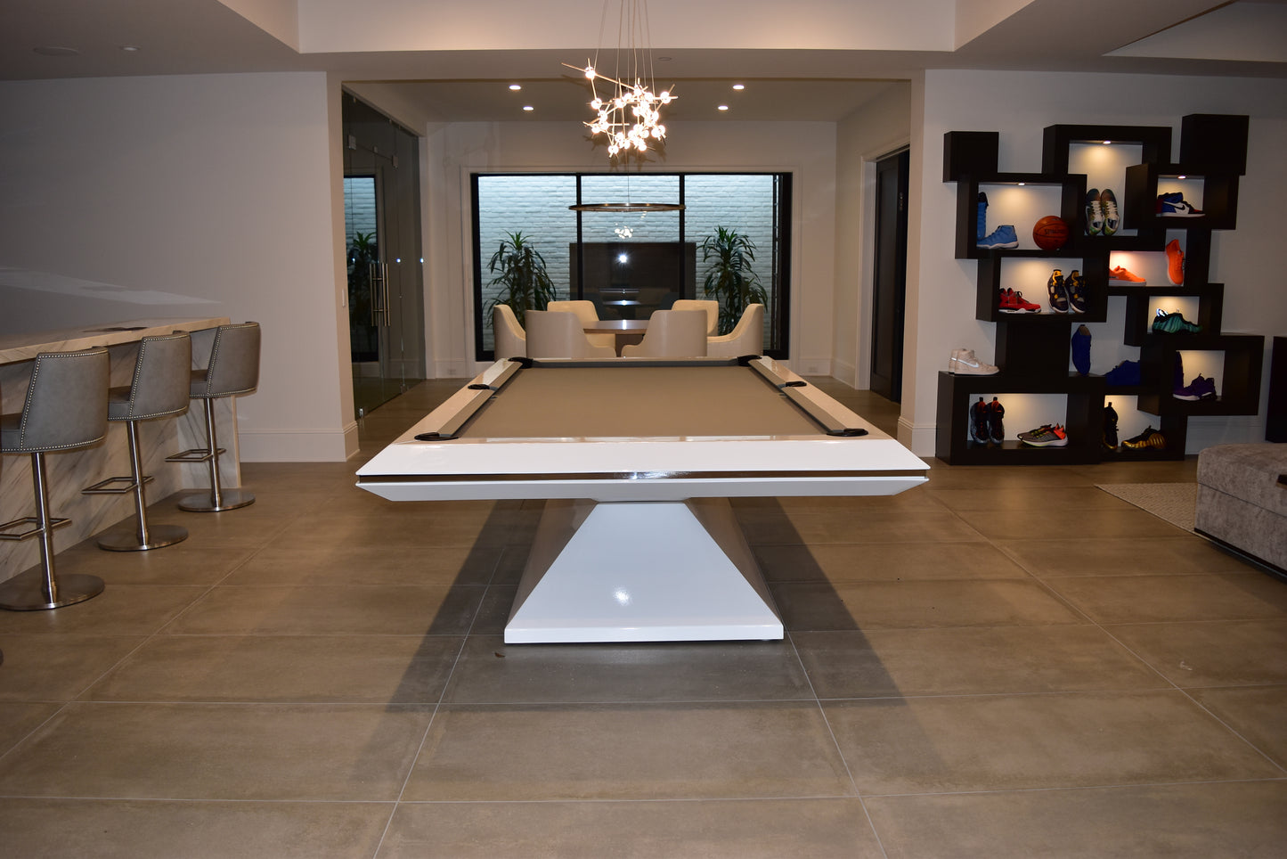 Pyramid Pool Table