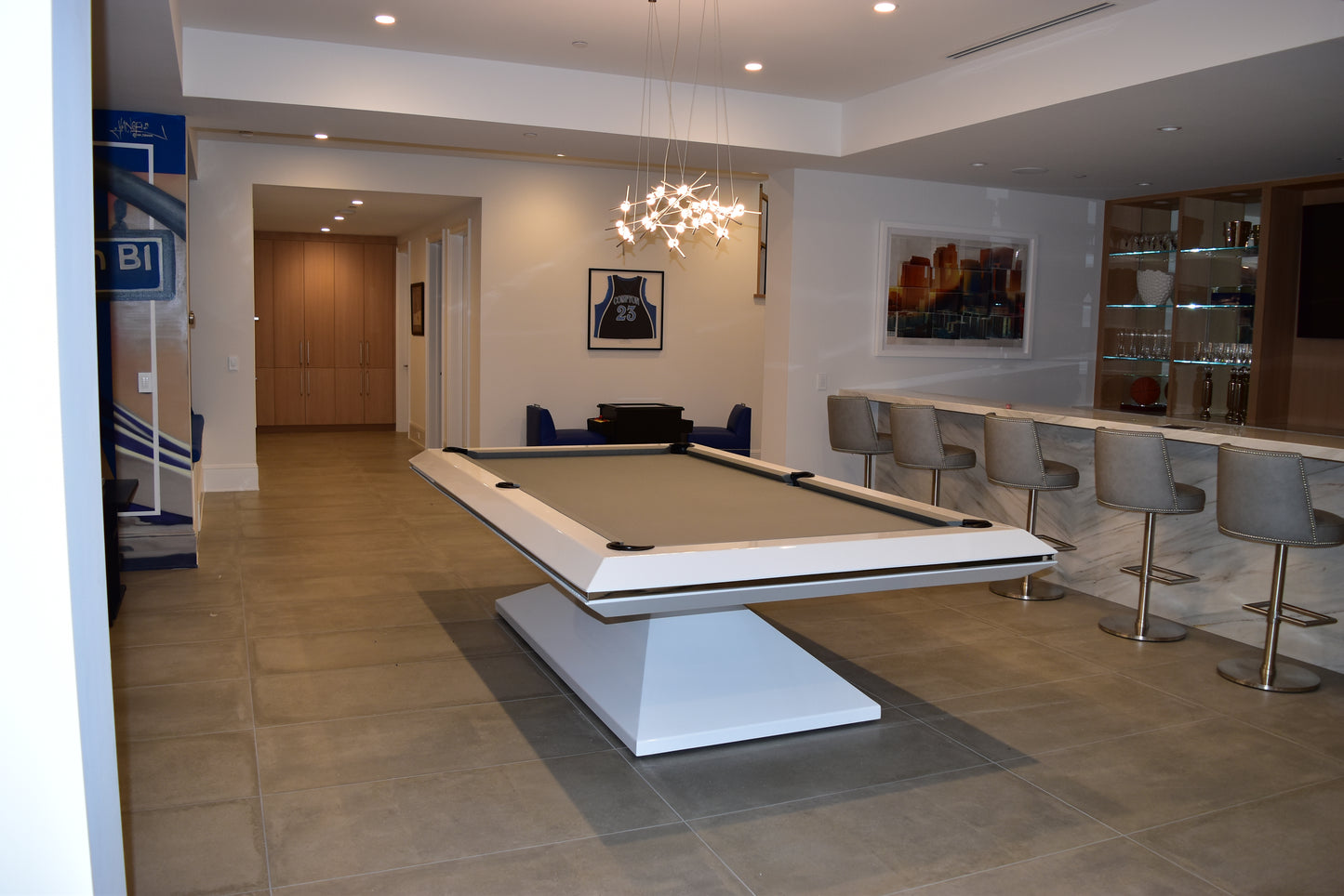 Pyramid Pool Table
