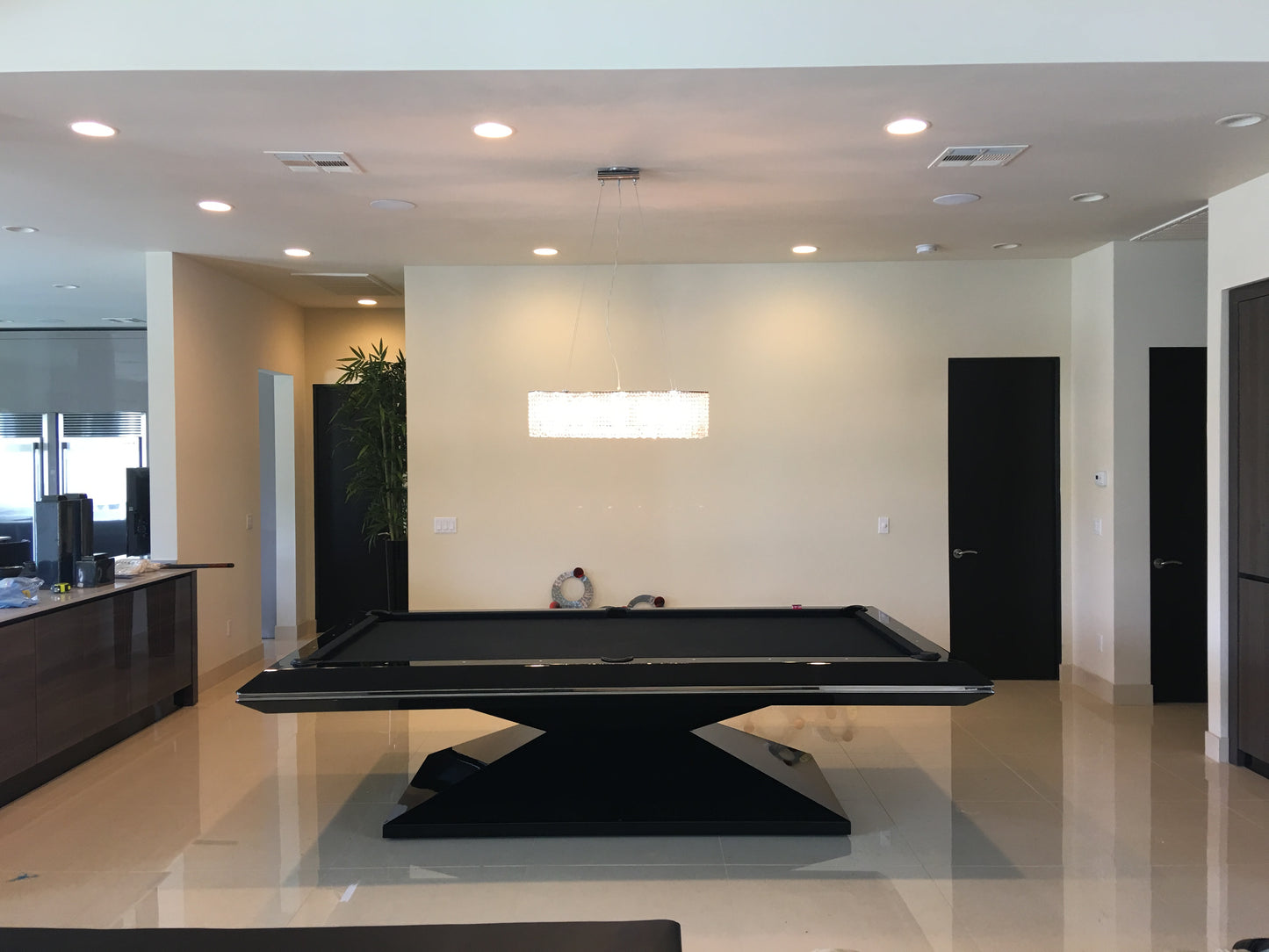 Pyramid Pool Table