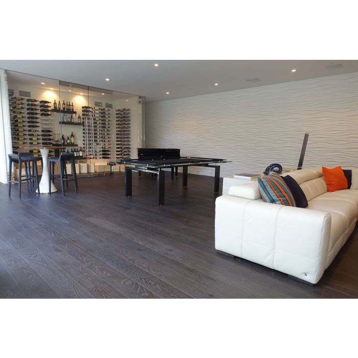 P 2 Glass Pool Table
