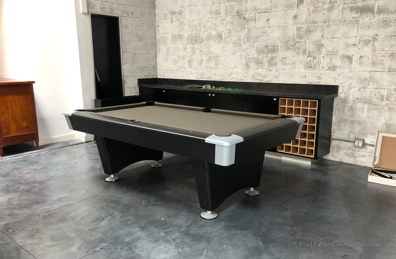 Black Wolf Pool Table