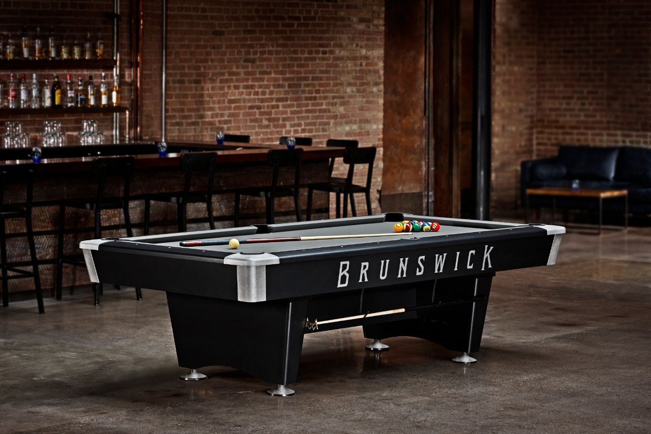 Black Wolf Pro Pool Table