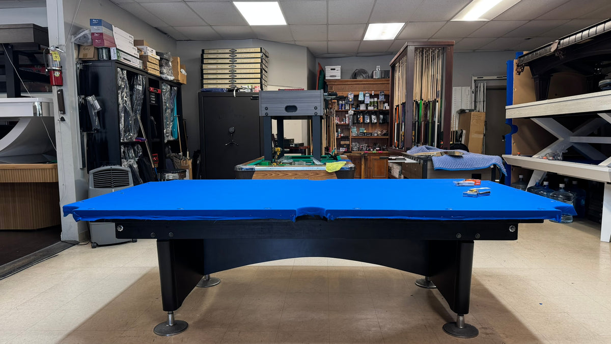 Preowned Crown 9'ft Pool Table Black