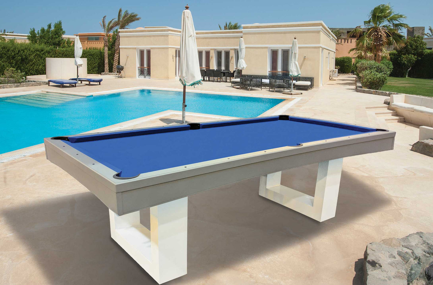 Horizon Outdoor Pool Table