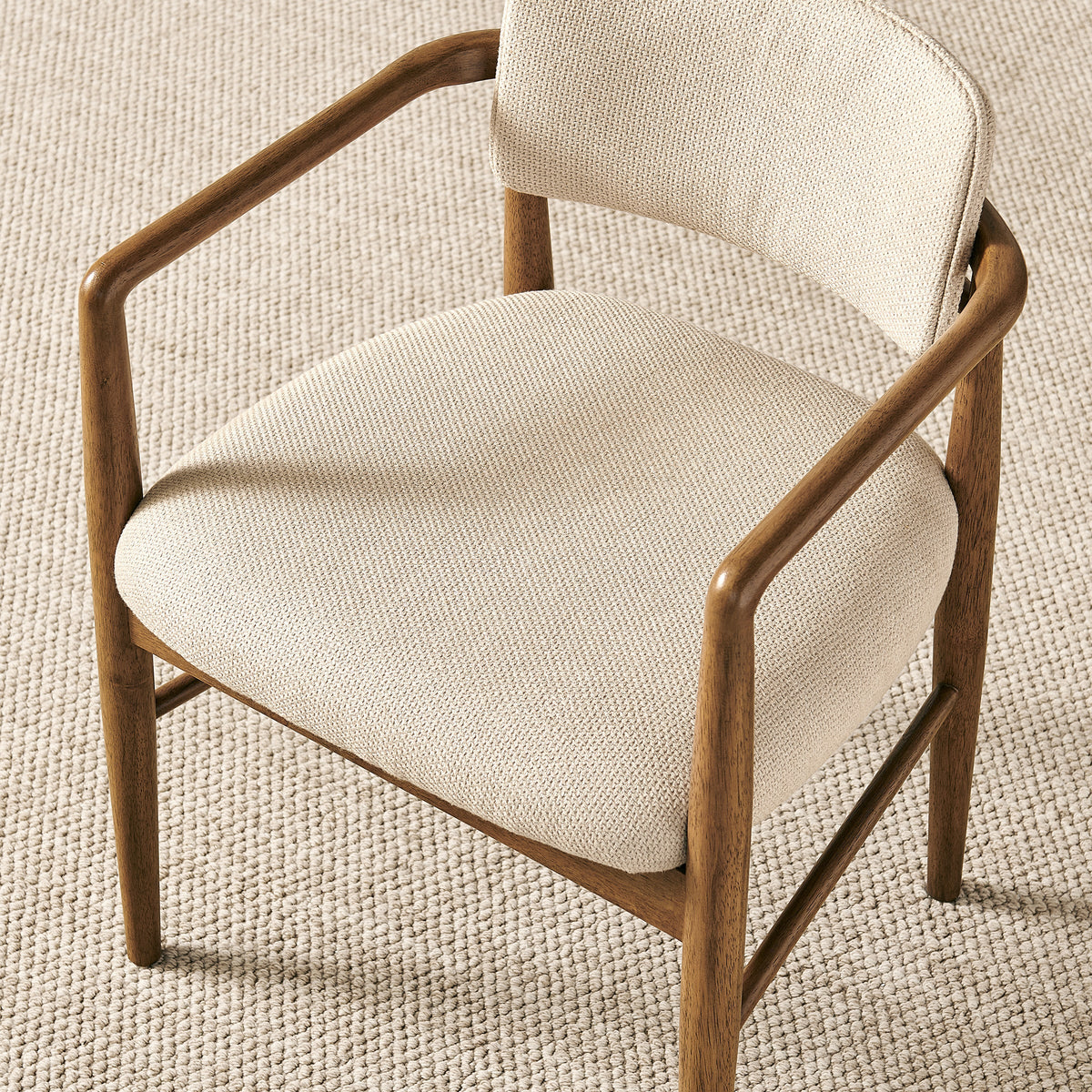 Arvos Game Table Chair